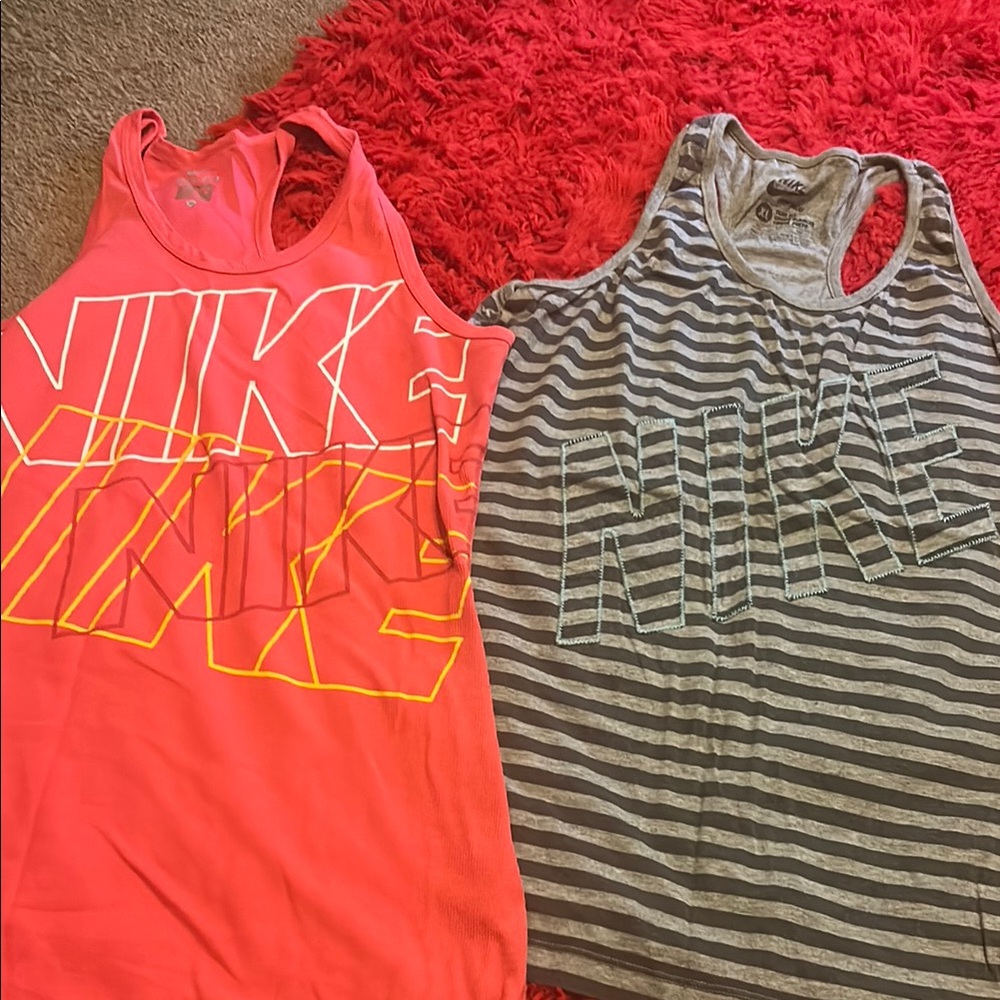 Nike Coral Performance Tank Top Moisture-Wicking Athletic Wear